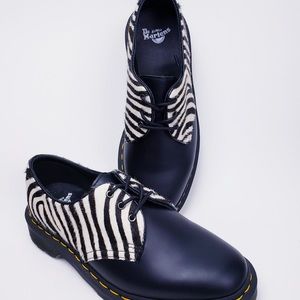 Dr. Martens Zebrino NWT NEW IN BOX